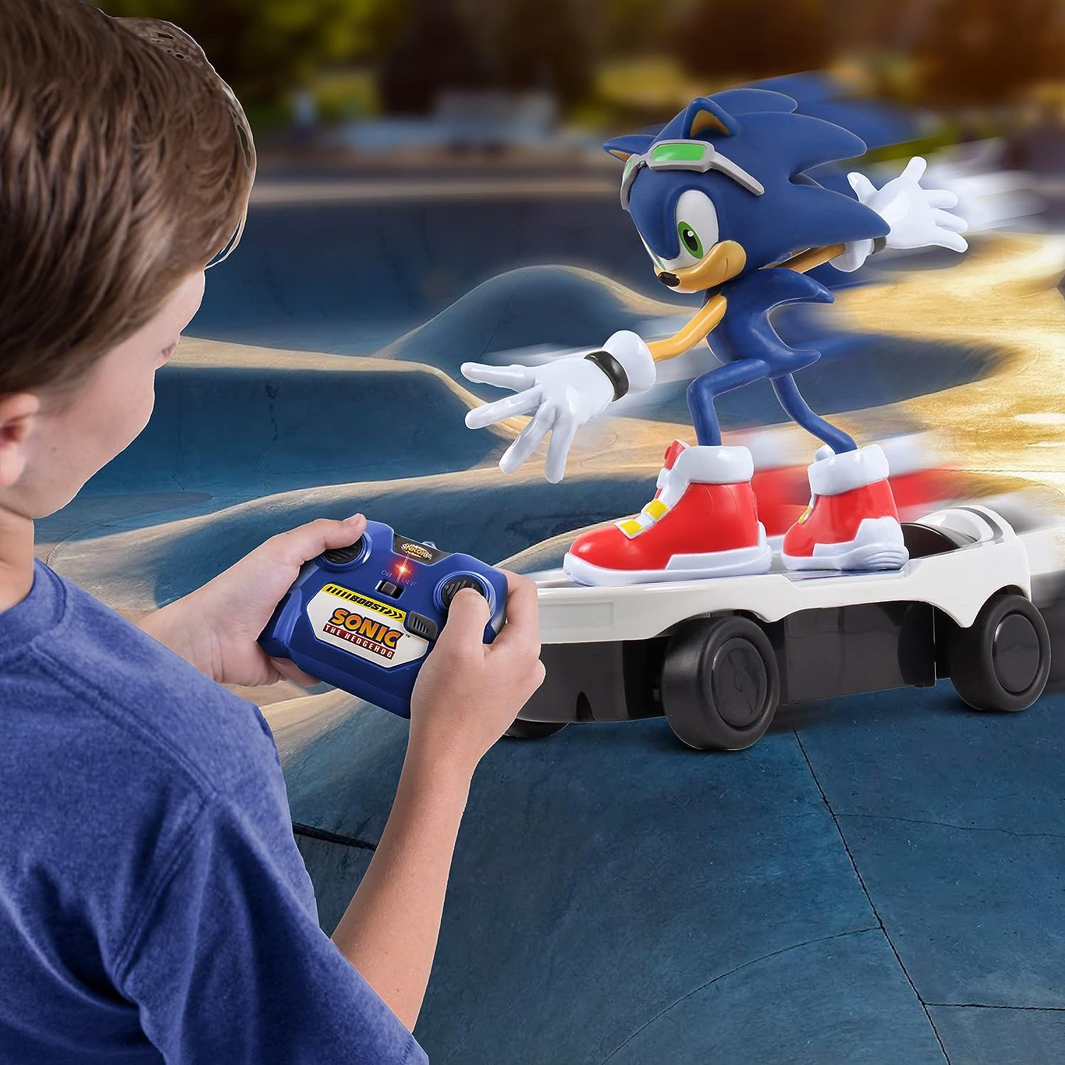 Sonic En Patineta Con Control Remoto Original