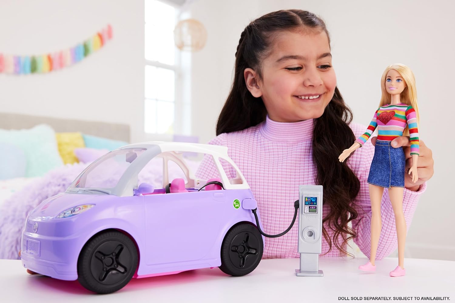 Barbie Vehiculo Eléctrico Con Estación Carga